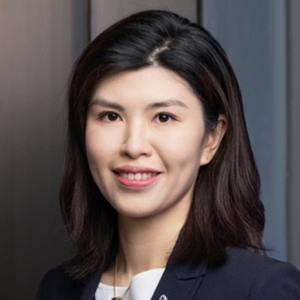 封小韵女士，思科大中华区副总裁暨思科香港、澳门及中国南区总经理，及思科大中华区海外业务总经理 (Ms. Iris Feng, Vice President of Greater China, General Manager of Cisco Hong Kong, Macau, and South China, and the General Manager of Overseas Business of Cisco Greater China)