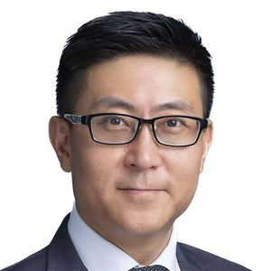 高人伯先生，毕马威技术和新经济管理咨询主管合伙人 (Mr. Dennis Gao, Partner, Technology & New Economy, KPMG Management Consulting)