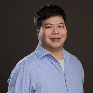 卢建晖先生，微软（中国）有限公司，高级AI+云布道师 (Mr. Kinfey Lo, Senior AI+ Cloud Advocate, Microsoft (China) Co., Ltd.)